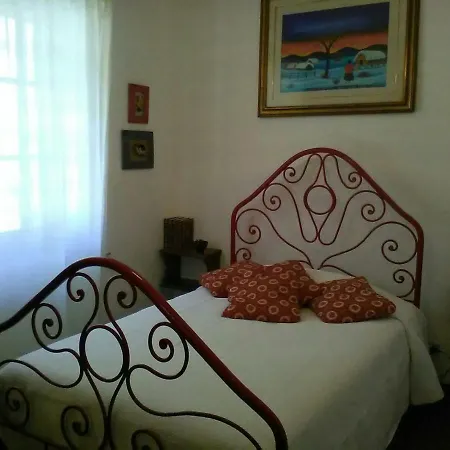 L'agrifoglio Francesca Bed & Breakfast